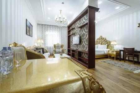 Royal Residence - 297