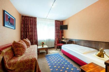 Arosa Düsseldorf Oberkassel - 36