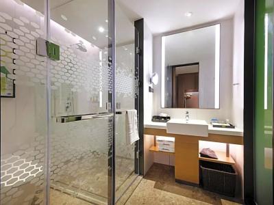 Hampton by Hilton Guangzhou Dongxiaonan - 76