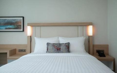 Courtyard by Marriott Chisinau - 35