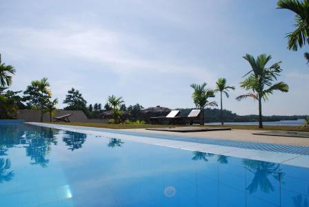 Kalla Bongo Lake Resort - 10