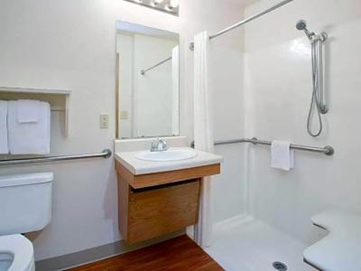 WoodSpring Suites - 26