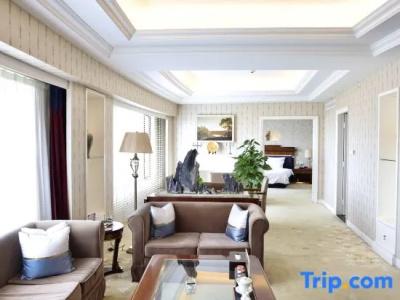 Nanjing Grand - 139