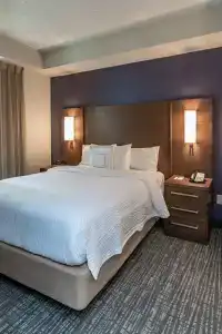 Residence Inn by Marriott Midtown - 18