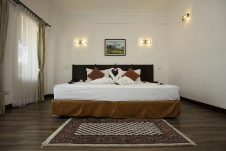 Waterfront by KGH Group - 5