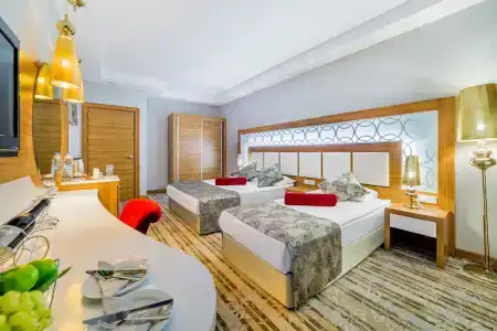 Justiniano Deluxe Resort - 6
