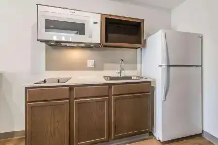 WoodSpring Suites Doral Miami Airport - 27