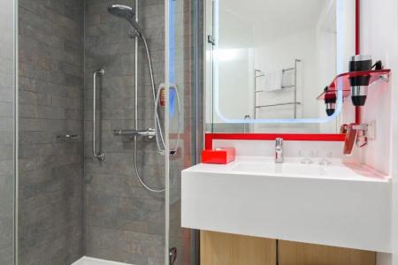 Park Inn by Radisson Kyiv Troyitska - 38
