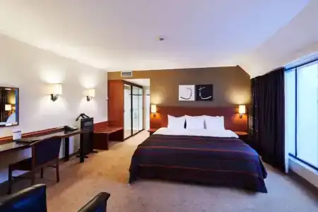 Best Western Premier Keizershof - 66