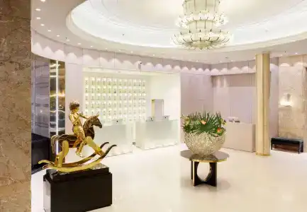 Grand - 1