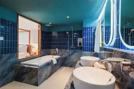 SeaCono Patong Beach Front - 174