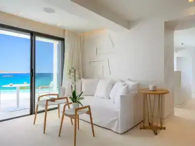 The Island Concept Luxury Boutique - 141