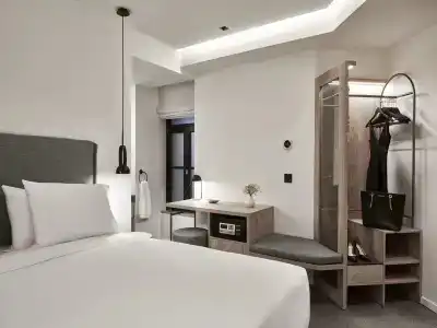 Nlh Monastiraki - Neighborhood Lifestyles - 34
