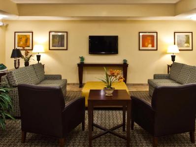 Candlewood Suites, an IHG - 15