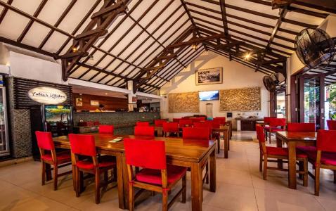 Yulia Beach Inn Kuta - 18