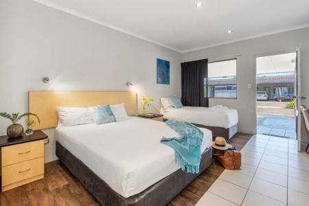 Alara Motor Inn - 33