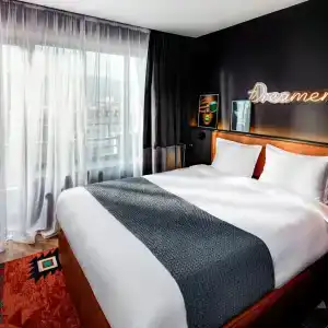 Rila Sofia - 24