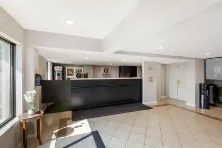 Quality Inn - 1