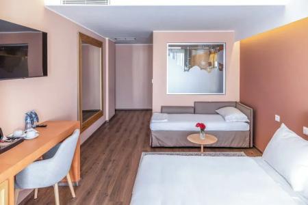 Priam Luxury Resort - 11
