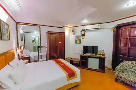 A25 - Tue Tinh - 17
