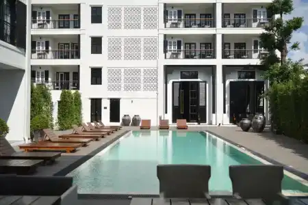 Buri Siri Boutique - 16