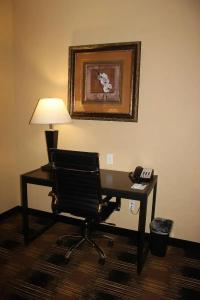 Best Western Plus Heritage Inn - 41