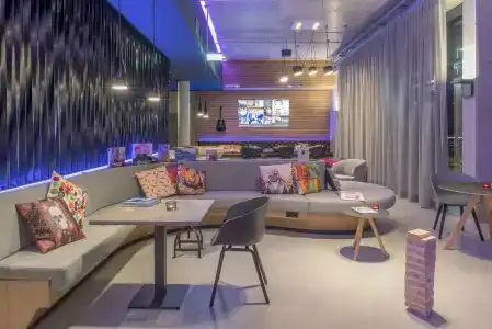 Moxy Glasgow Merchant City - 16