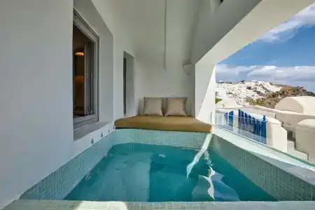 Allure Breeze Suites - 32