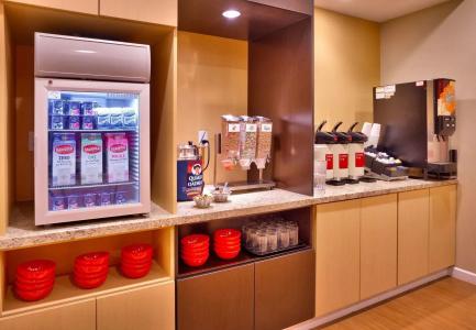 TownePlace Suites by Marriott - 9
