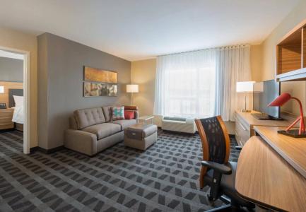 TownePlace Suites by Marriott Kanata - 11