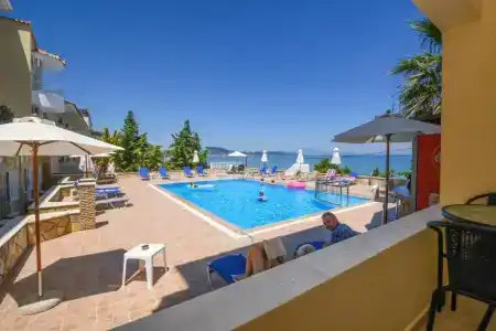 Nefeli Beach - living by the sea - 48