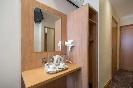 Comfort Inn Hyde Park - 22