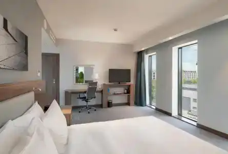 Hampton By Hilton Warsaw Mokotow - 48