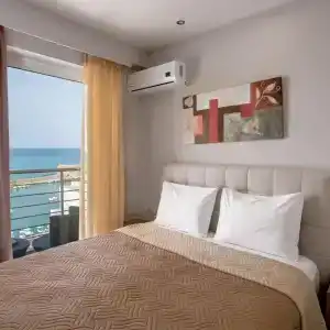 Irini - 40