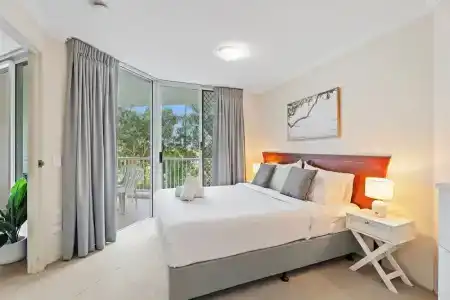 Crystal Bay On The Broadwater - 166