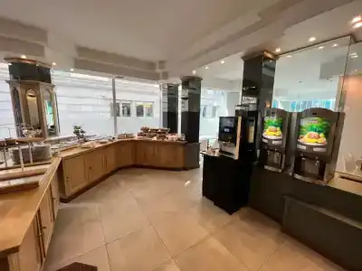 Best Western Royal Centre - 12