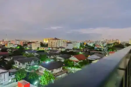 Baron Residence Bangkok - 74