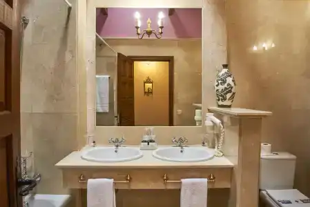 Palacio Ayala Berganza - 9