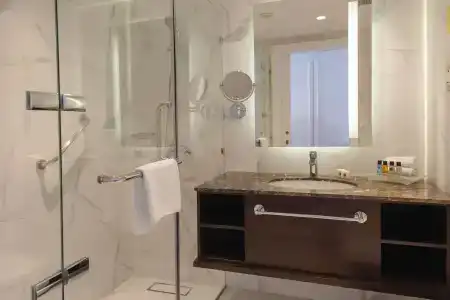 Mövenpick Amman - 9