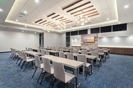 SpringHill Suites by Marriott Orange County - 26