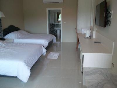 Oyo 765 Pom Pom Residence - 1