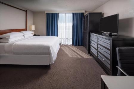 Sheraton Suites Fort Lauderdale at Cypress Creek - 31