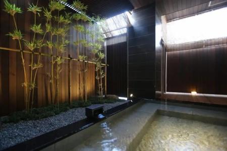 Hokuriku Yamashiro Onsen Kikyou - 11