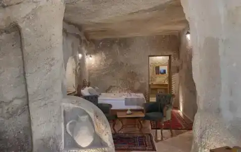 Sarnich Cave Suites - 115