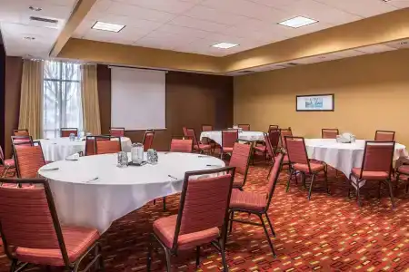 Courtyard by Marriott Sacramento Midtown - 19