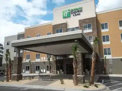 Holiday Inn Express & Suites - Oak Island Area, an IHG - 23