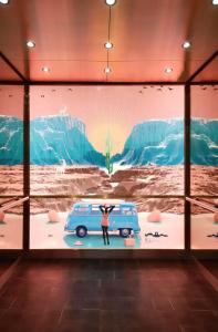 Virgins Las Vegas, Curio Collection by Hilton - 24