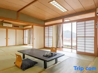 Ashiwada - 35