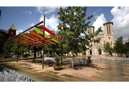 Riverwalk Plaza - 29