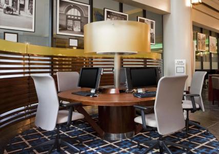 Sheraton New Orleans - 10